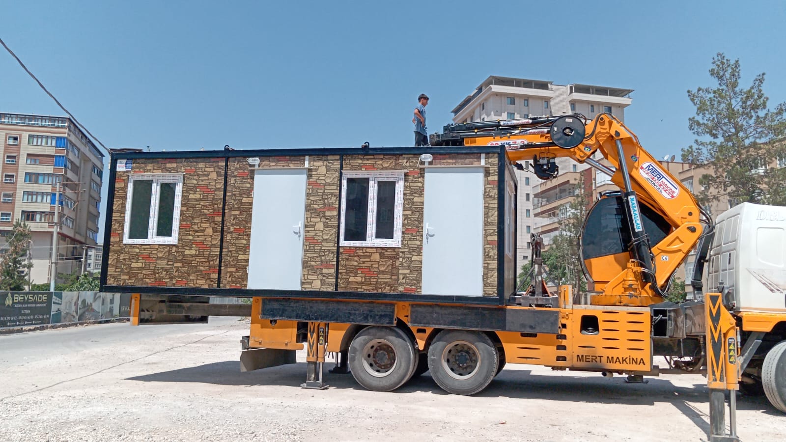 Beysade Towers’ta İlk Kazma Vuruldu!